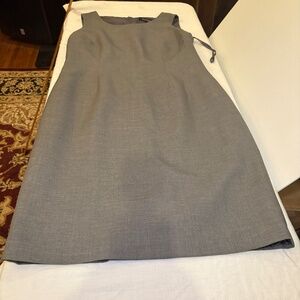 Evan-Picone Essentials Black Label Sleeveless Lined Dress Size 8 Gray